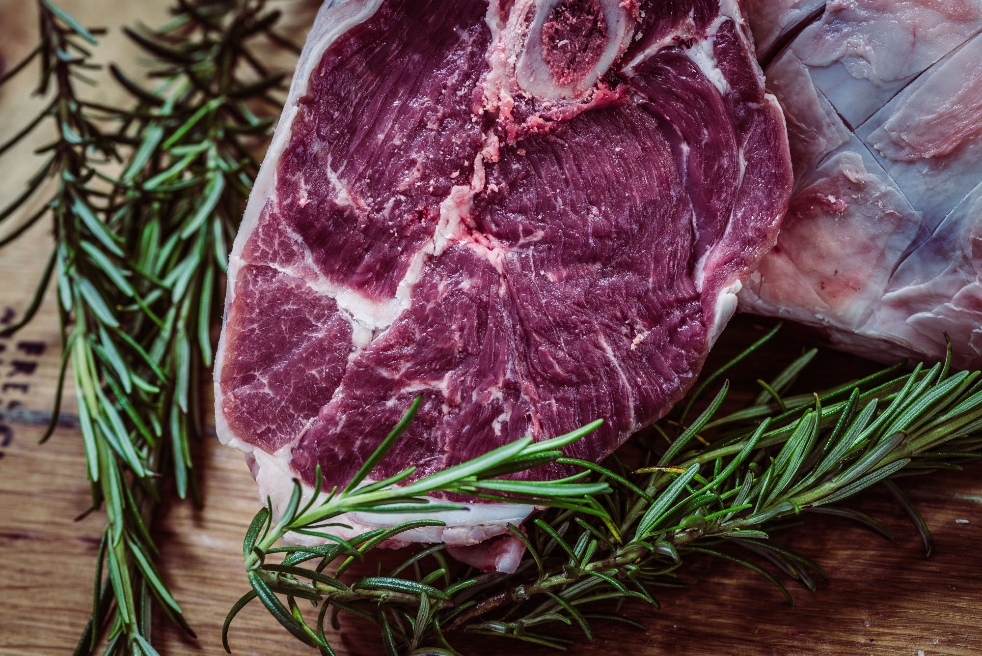 Fleisch auf Anfrage vom Osterbuchberg - im Chiemgau